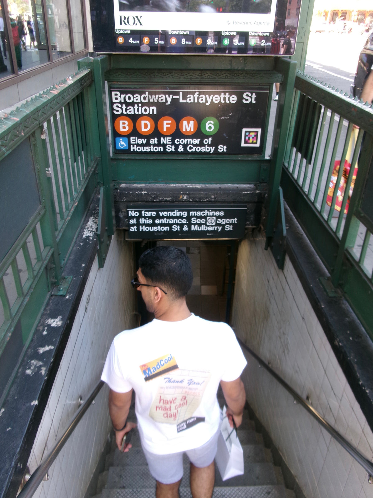 Mad Cool Big Apple Tee
